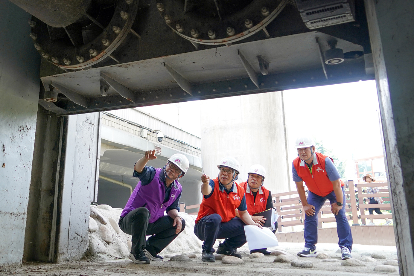 장마대비 빗물펌프장 및 수문 등 6개소 점검 이미지 9 - 본문에 자세한설명을 제공합니다.