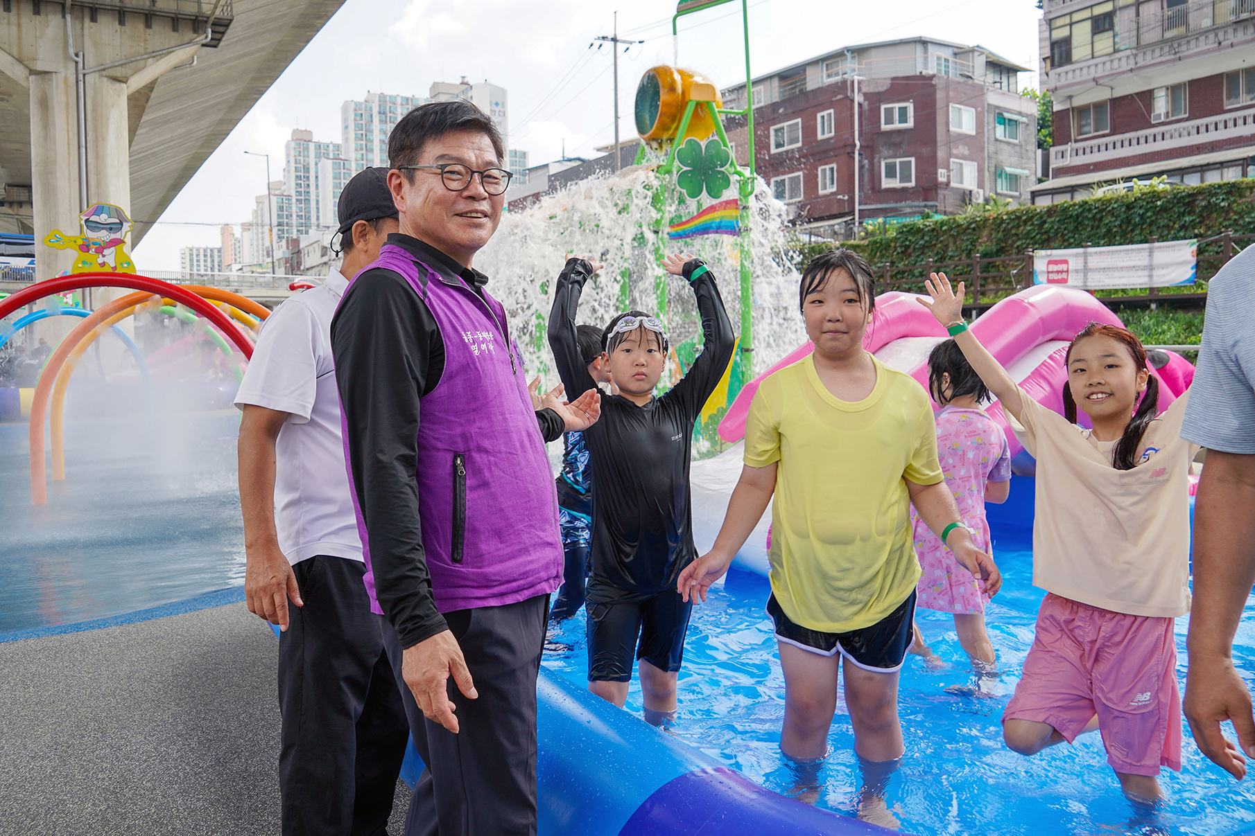 정릉천 제기맑은샘 물놀이장 개장 이미지 10 - 본문에 자세한설명을 제공합니다.