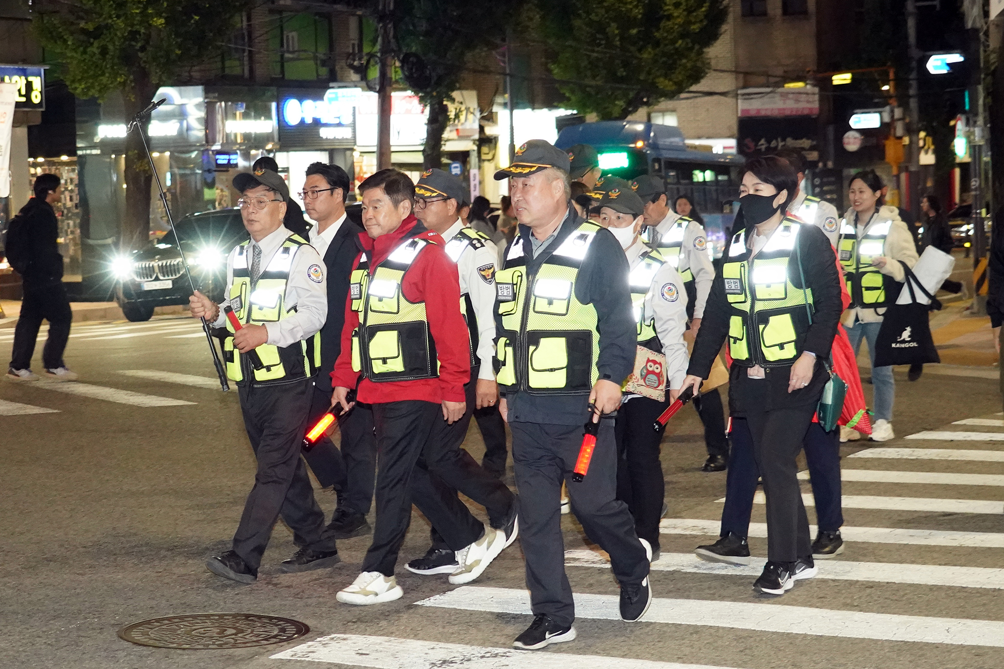 자율방범대·동대문구·동대문경찰서 야간합동 순찰 이미지 3 - 본문에 자세한설명을 제공합니다.