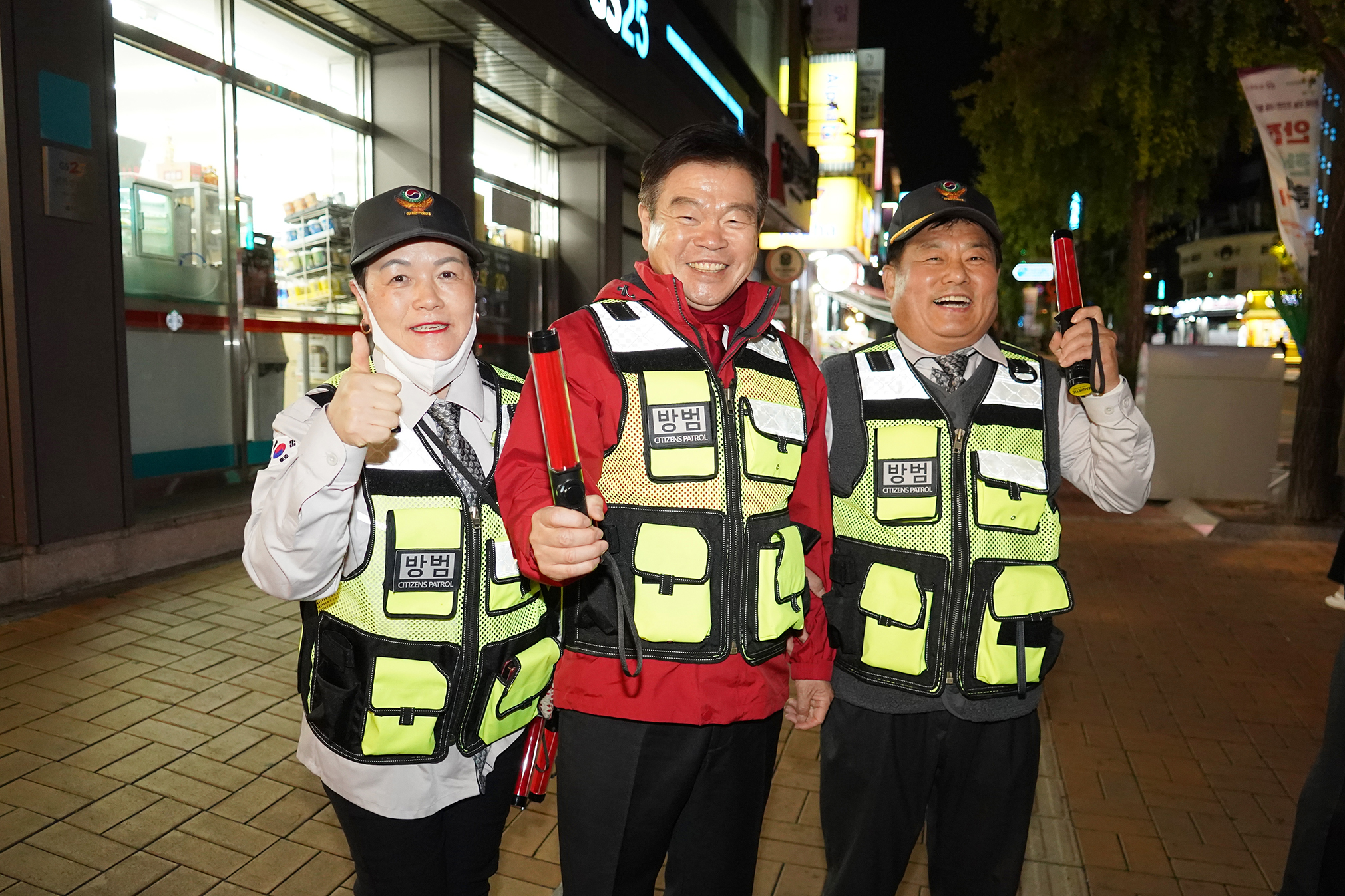 자율방범대·동대문구·동대문경찰서 야간합동 순찰 이미지 4 - 본문에 자세한설명을 제공합니다.