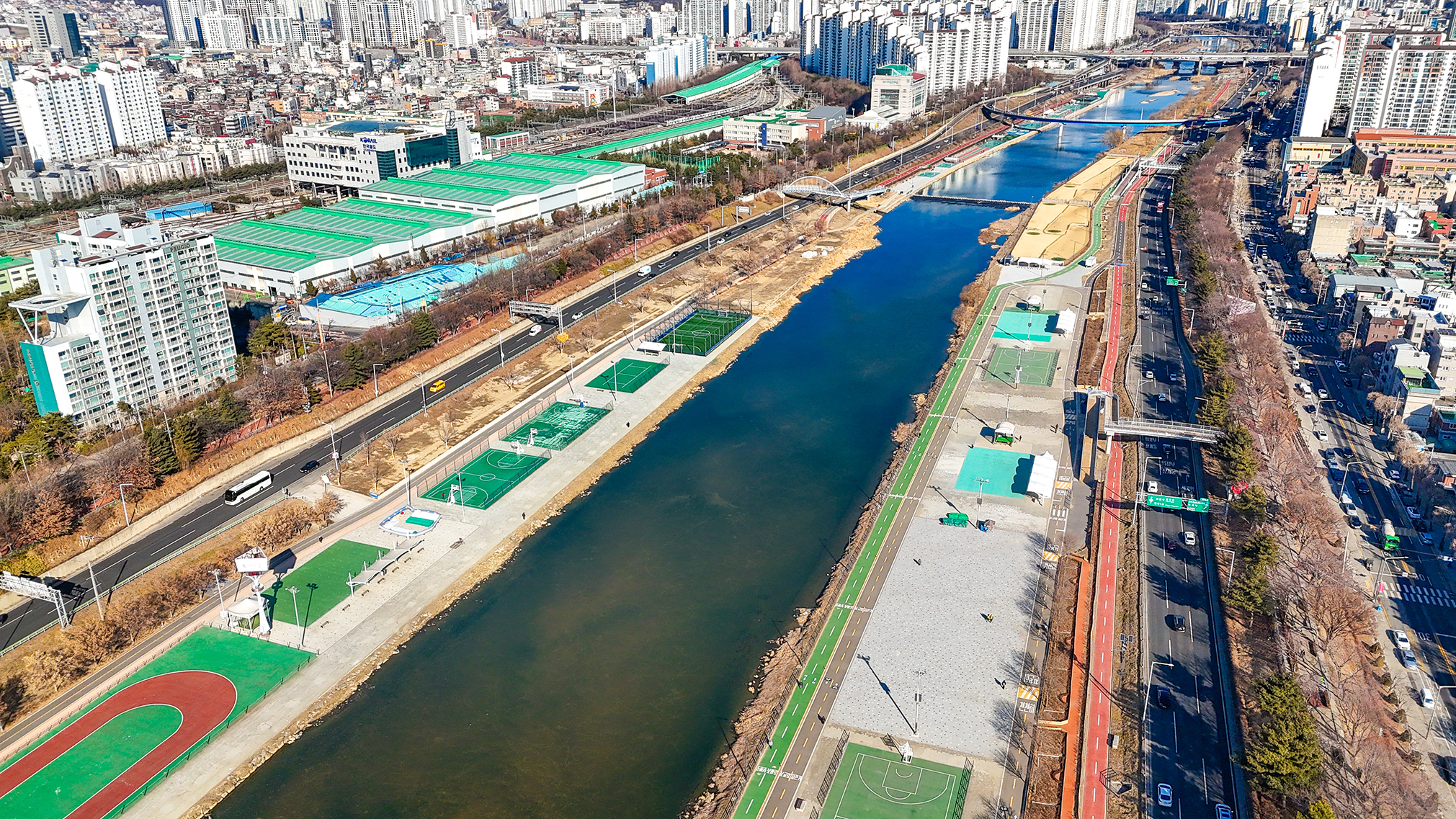 중랑천 수상스포츠 체험교육장 조성 부지 방문 이미지 4 - 본문에 자세한설명을 제공합니다.