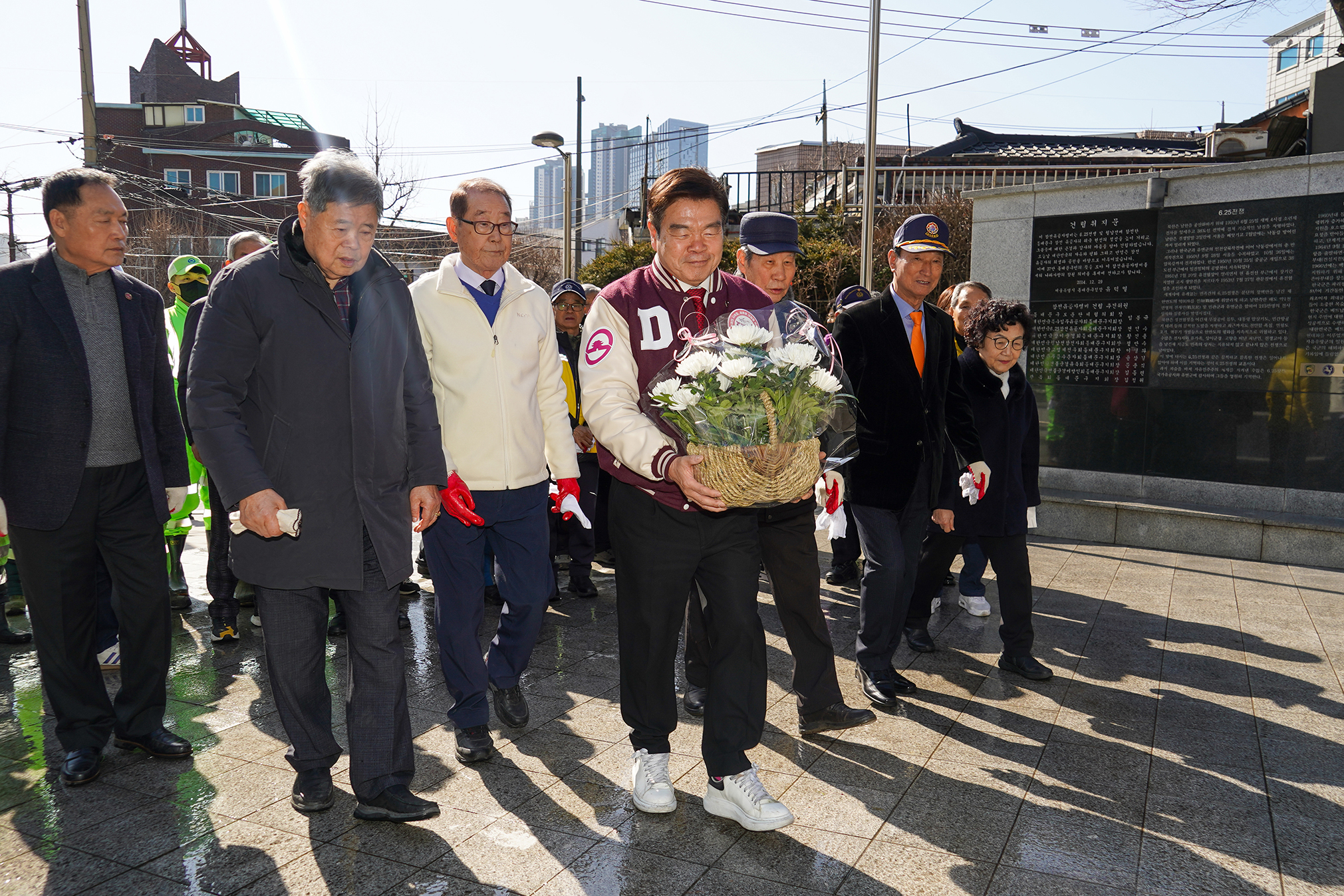 참전유공자명비 환경 정비 이미지 6 - 본문에 자세한설명을 제공합니다.
