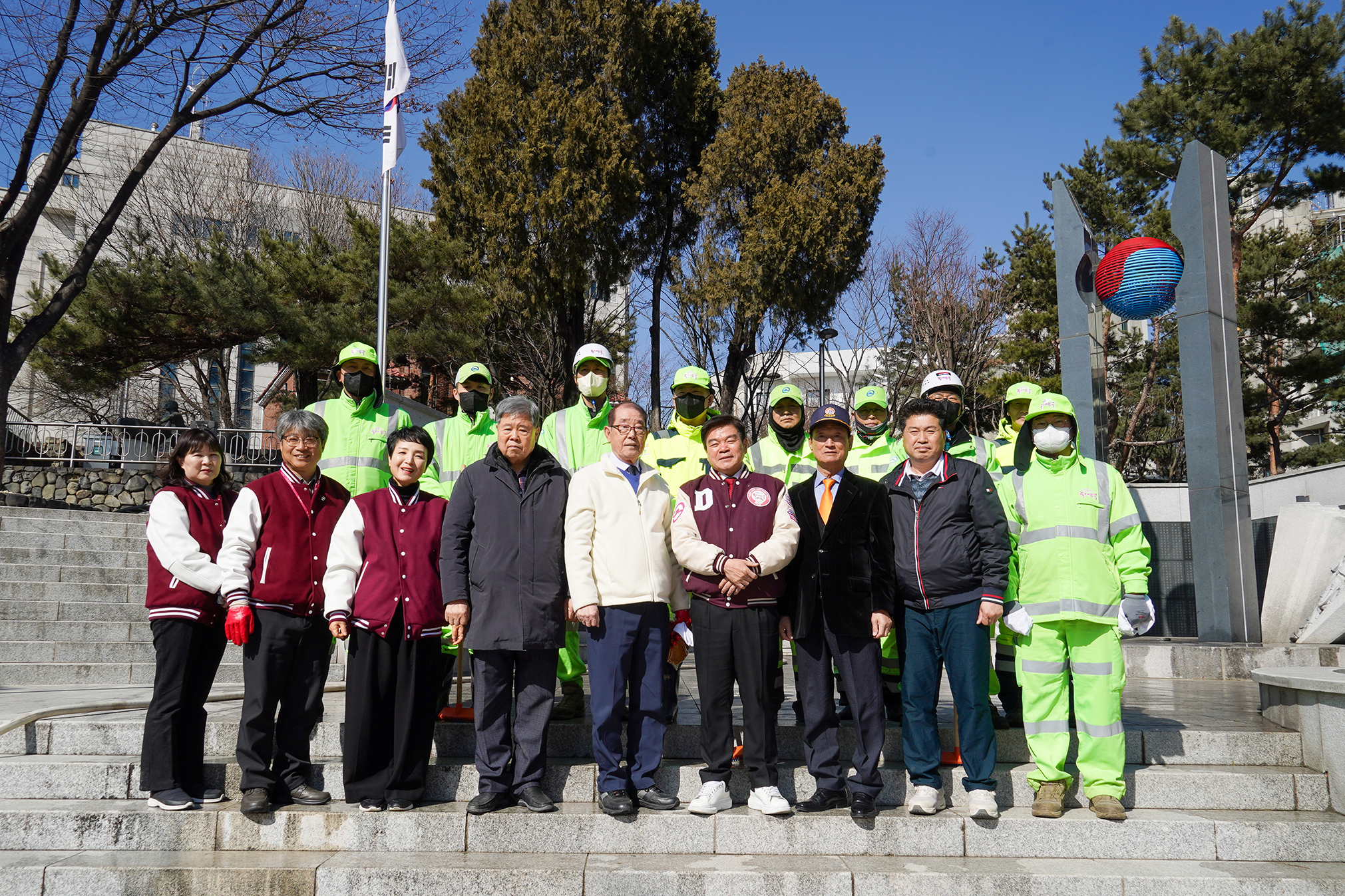 참전유공자명비 환경 정비 이미지 10 - 본문에 자세한설명을 제공합니다.