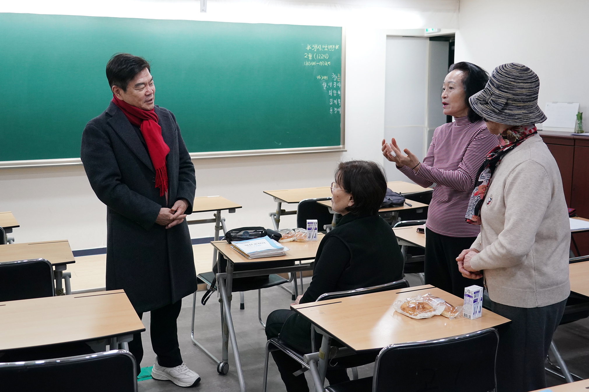 상록야학 방문 이미지 6 - 본문에 자세한설명을 제공합니다.