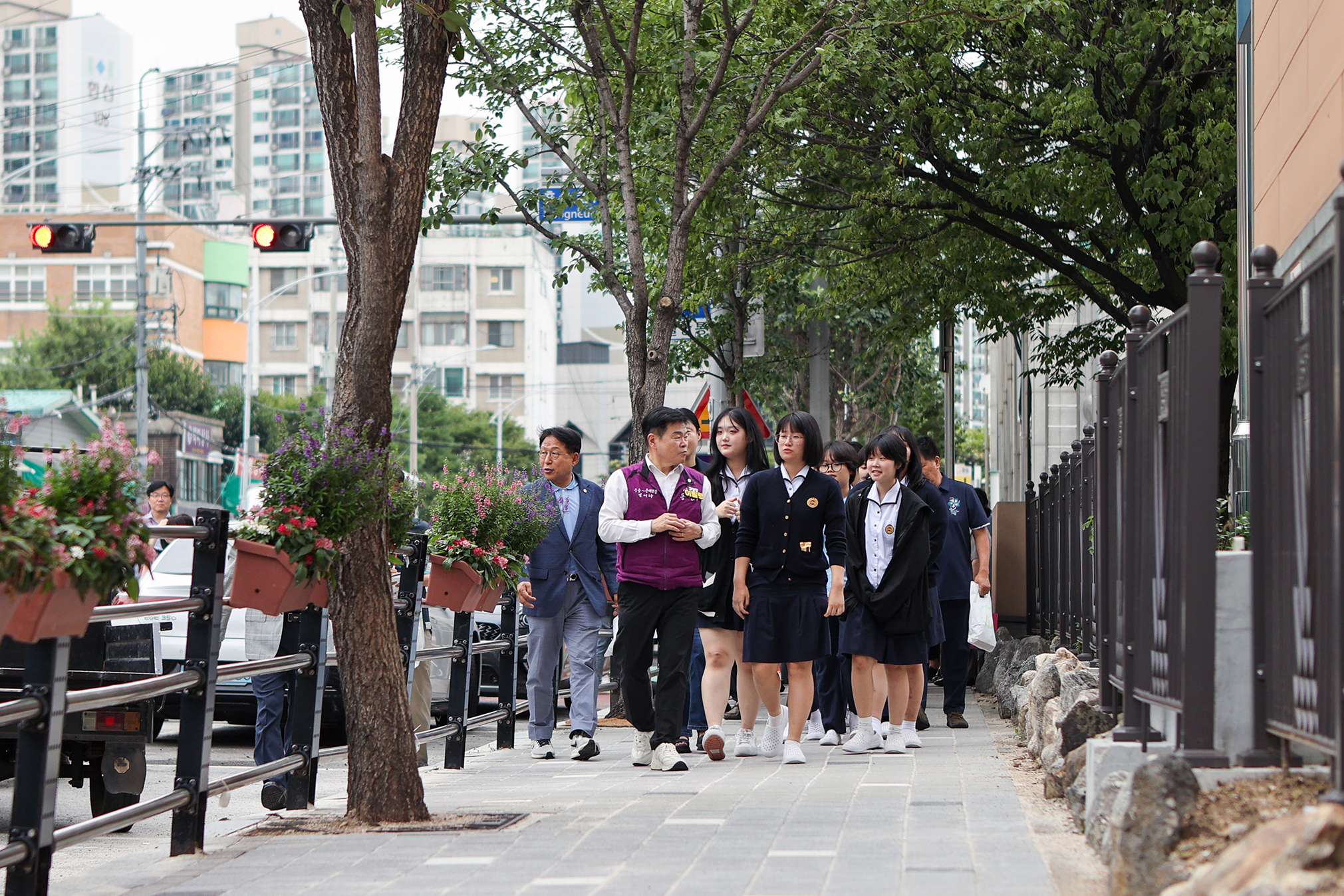 제기동 깡통시장 일대 ‘보행환경 개선 현장보고회’ 이미지 5 - 본문에 자세한설명을 제공합니다.