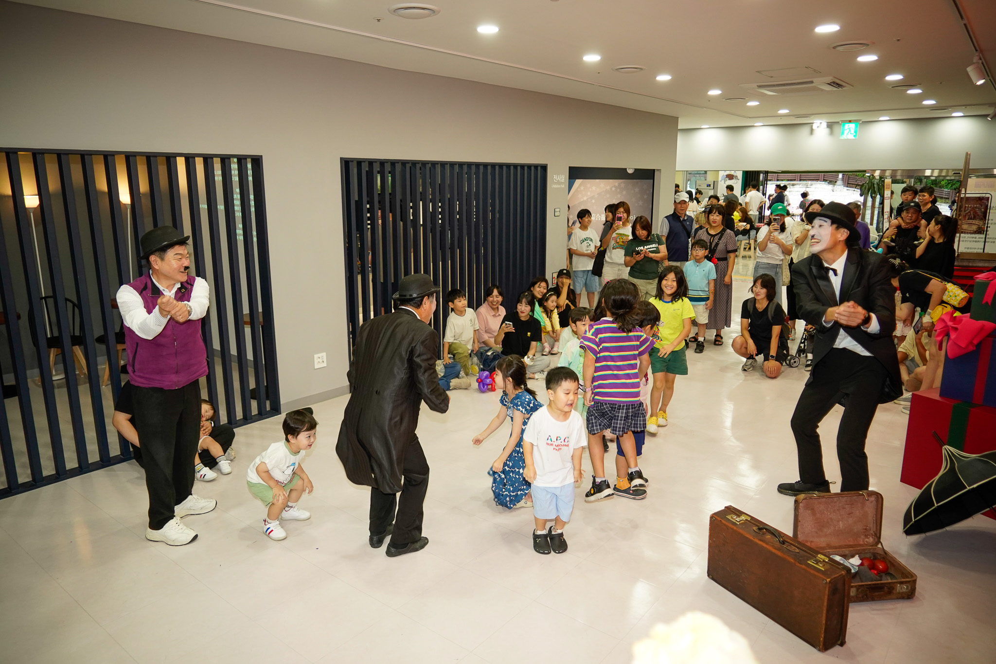 2025 페스타! 레트로60:답십리 이미지 3 - 본문에 자세한설명을 제공합니다.