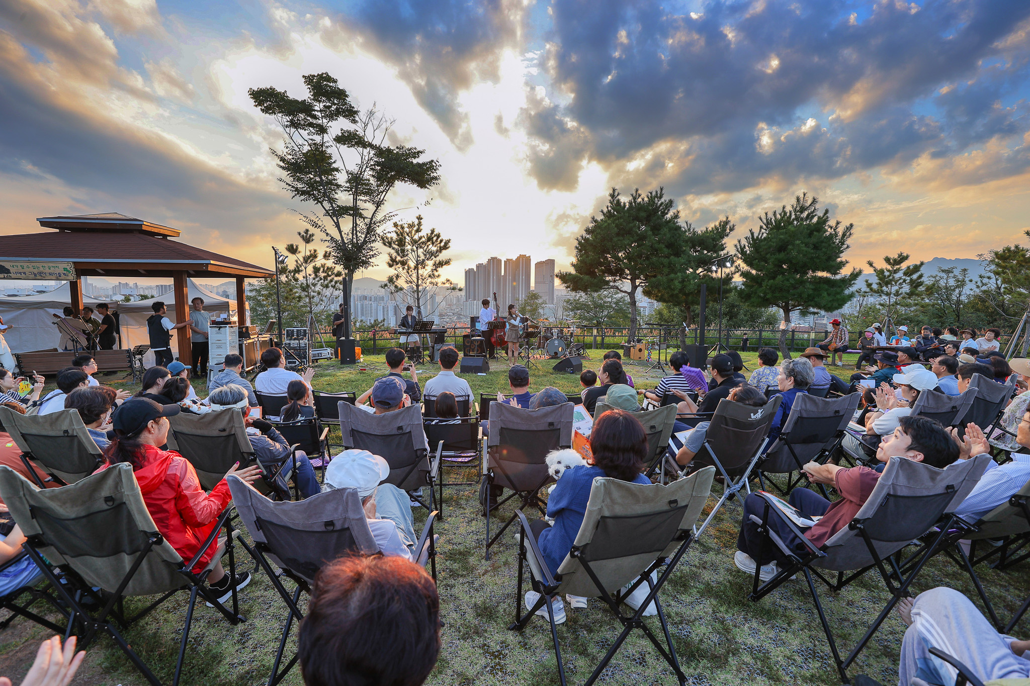 배봉산 노을 음악회 (4).jpg