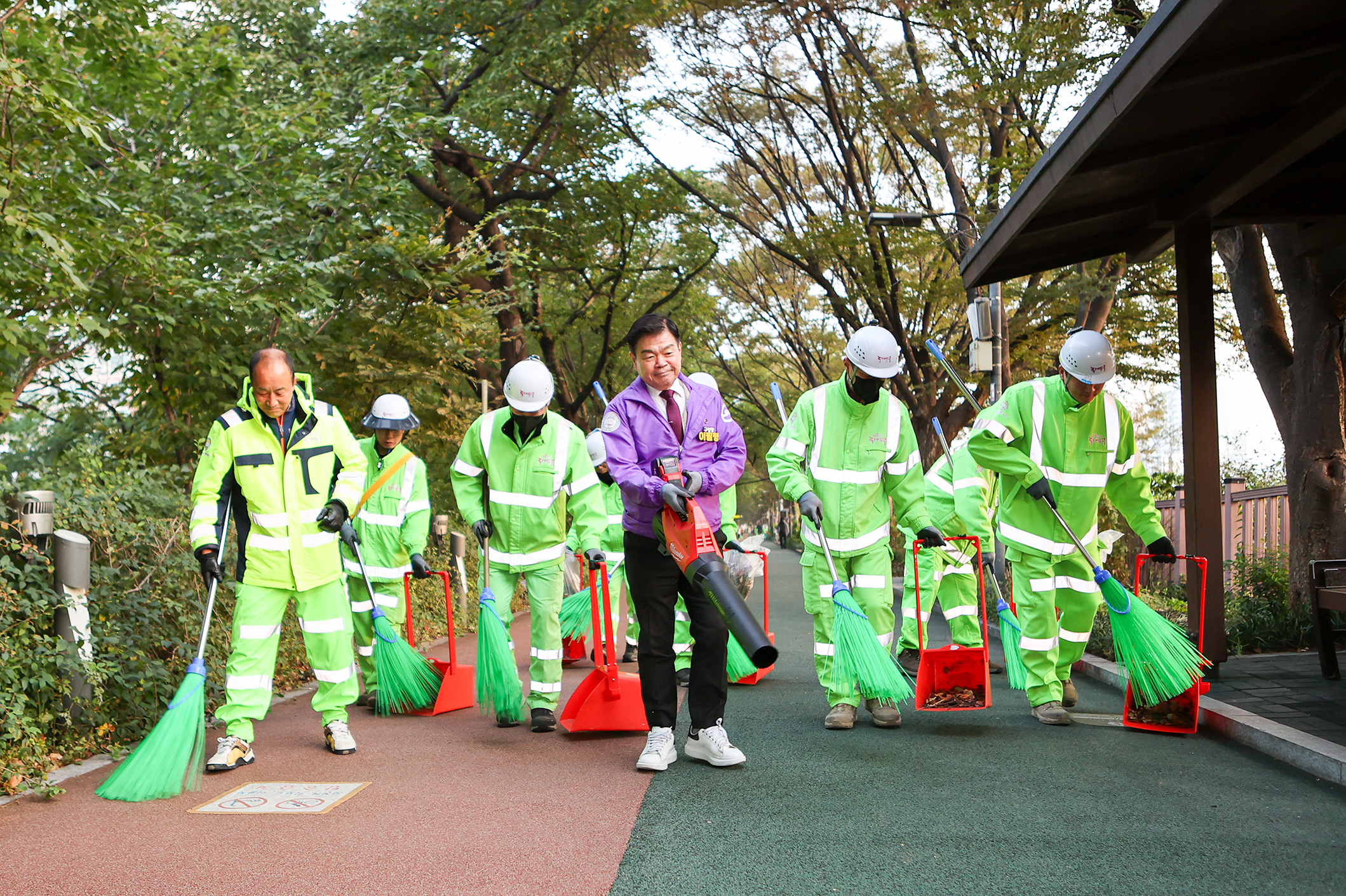 동대문구 낙엽 헌터스 발대식 이미지 4 - 본문에 자세한설명을 제공합니다.