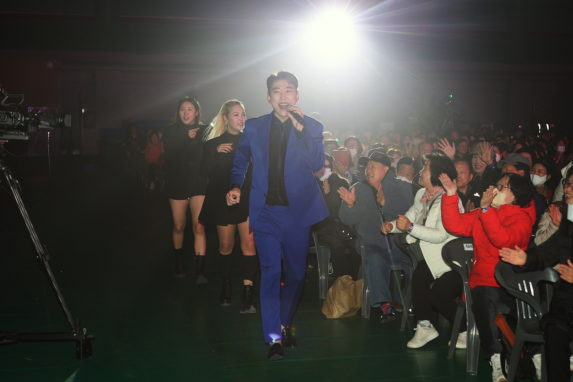 2025 동대문구 송년 트로트 대축제 이미지 5 - 본문에 자세한설명을 제공합니다.