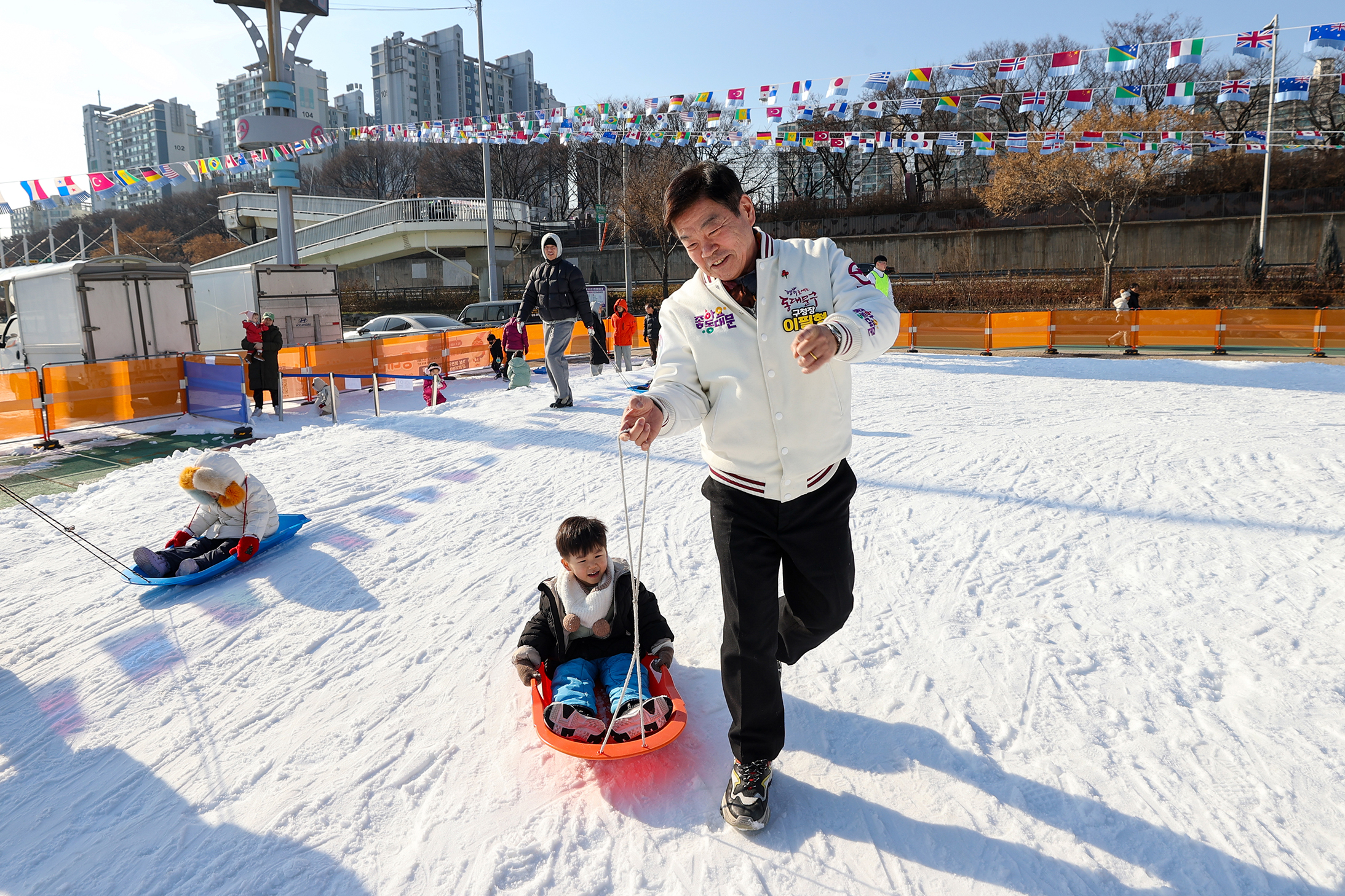 동대문구 눈썰매장 운영 이미지 7 - 본문에 자세한설명을 제공합니다.