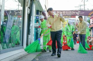 취임 100일을 맞이  현장점검 이미지