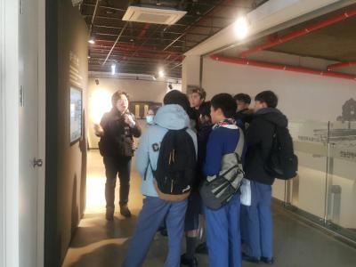 [단체전시해설관람] 홍콩학생 방문 이미지